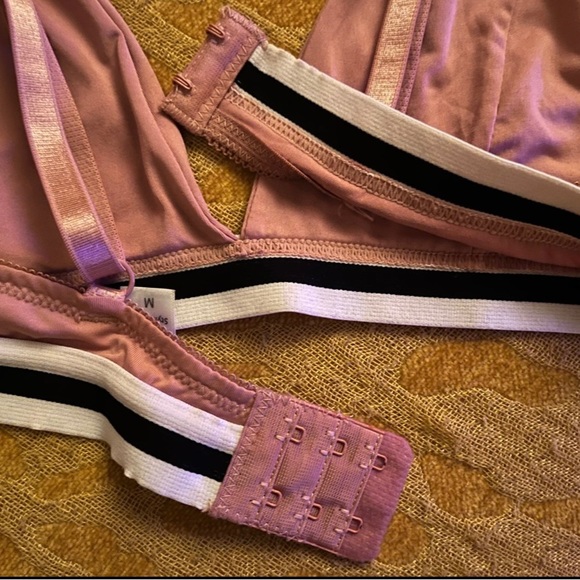 Bralette - Picture 3 of 4